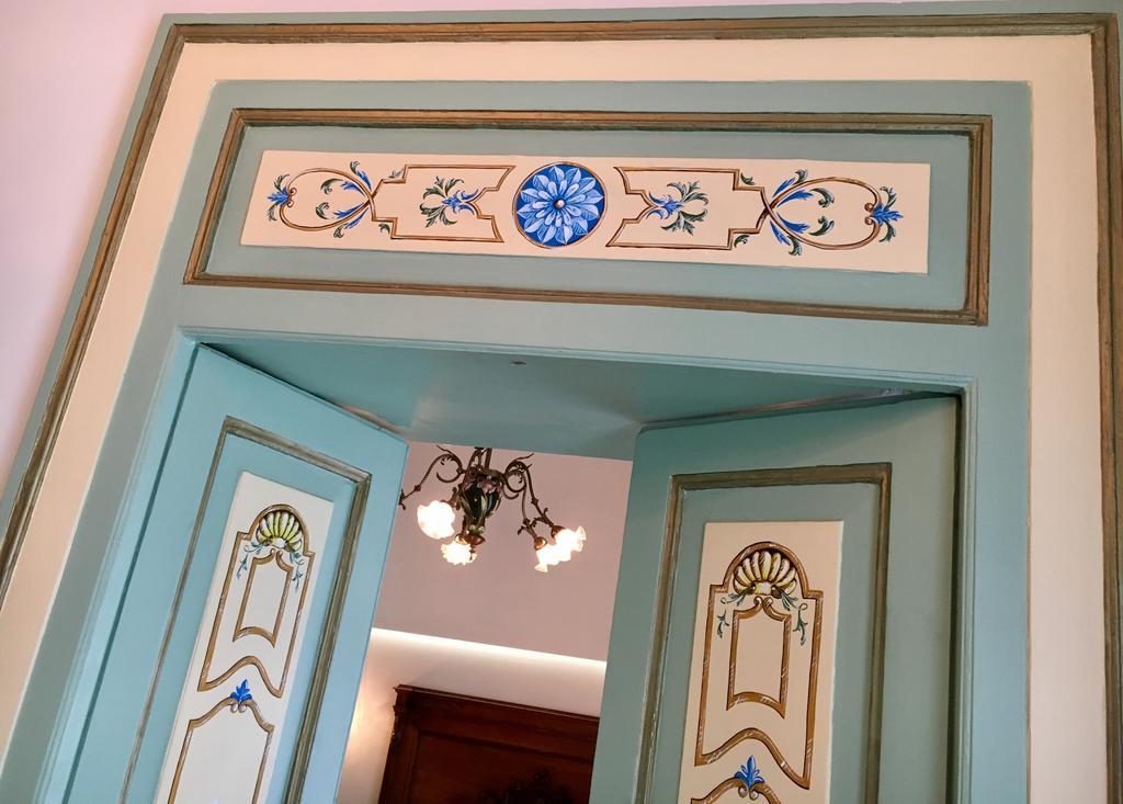 Old Taverna Sorrentina ภายนอก รูปภาพ